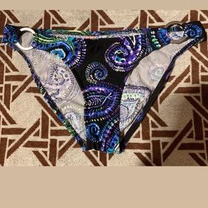 Venus Full Coverage Paisley Bikini Bottoms (sz 4)